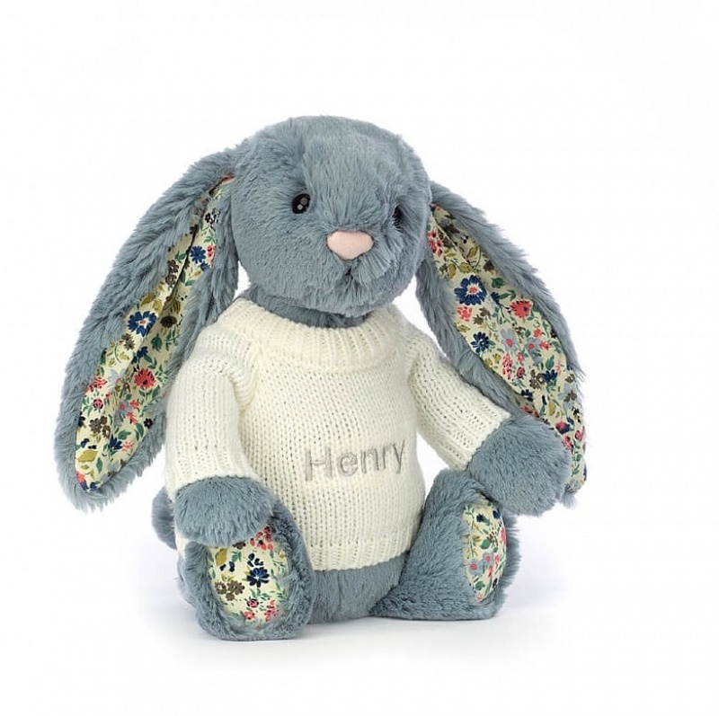 Jellycat Blossom Dusky Blue mit personalisiertem cremefarbenen Pullover Mittelgroß | JVIW-06394